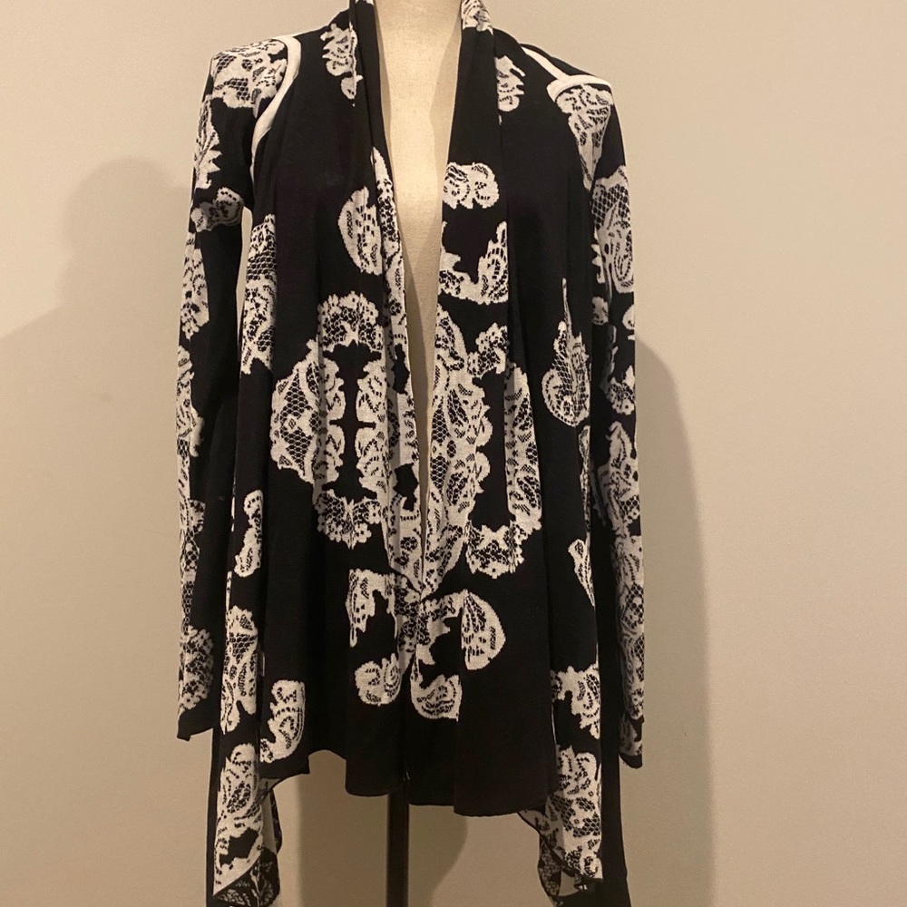 Bcbgmaxazria Silk Blend Open Collar Shawl Sz M/L